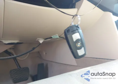 2009 BMW 528I z USA, uszkodzony, nr VIN WBANU53579C122538